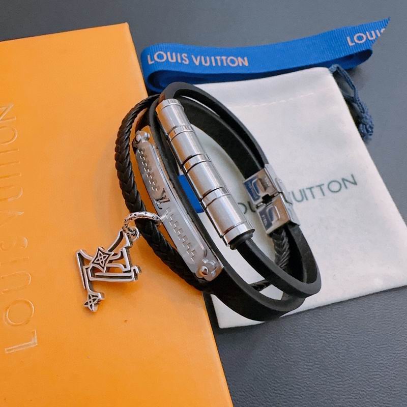 LV Bracelet 03lyr588 (4)